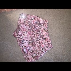 LULULEMON SHORTS!!! Size 4